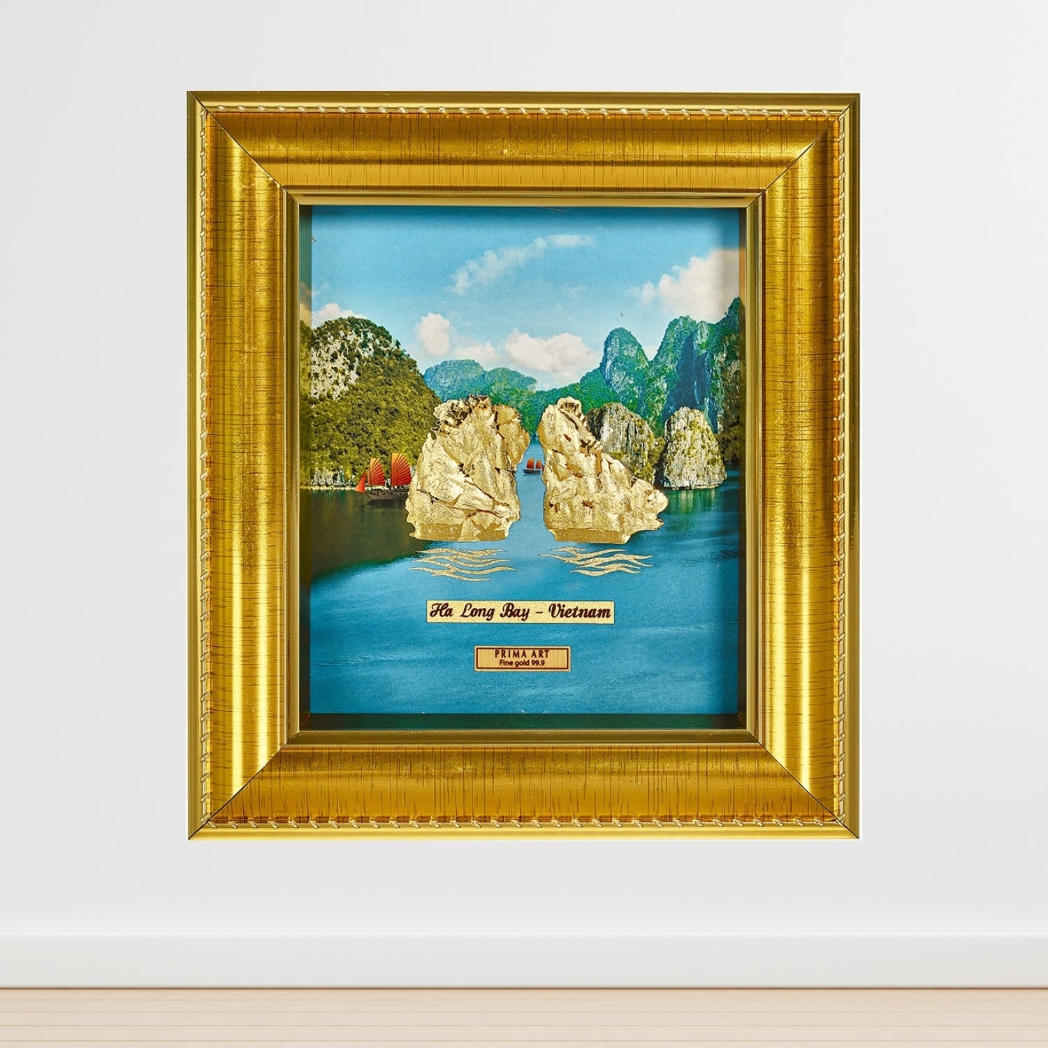 CGS-0681-01 Beautiful Ha Long Bay in Frame 18 x 20 cm